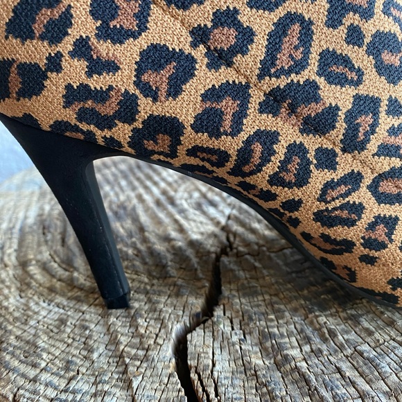 Mia’s The McKinley Stiletto Bootie - Picture 4 of 7